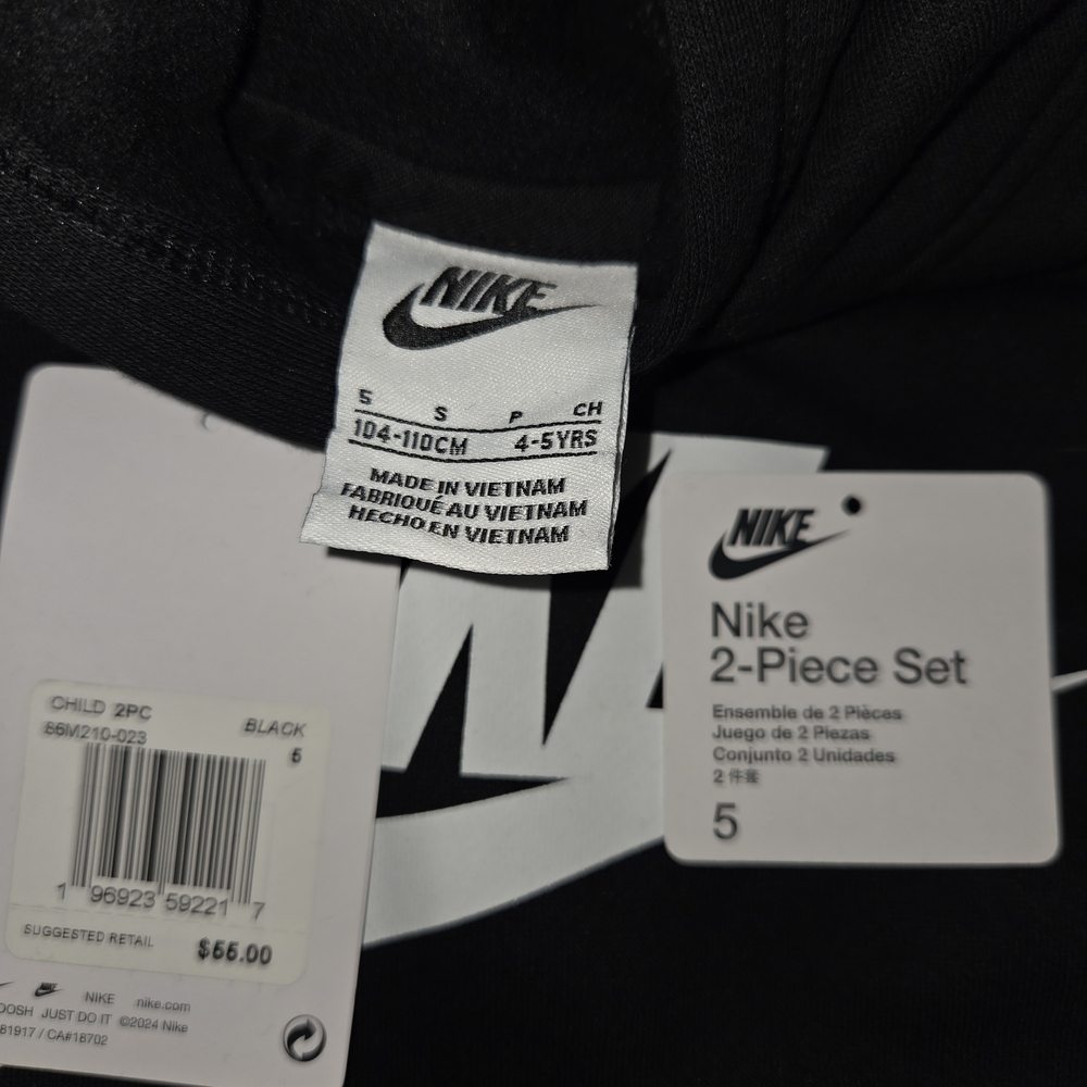 NWT Nike Black Hoodie and Shorts Set - Picture 4 of 4
